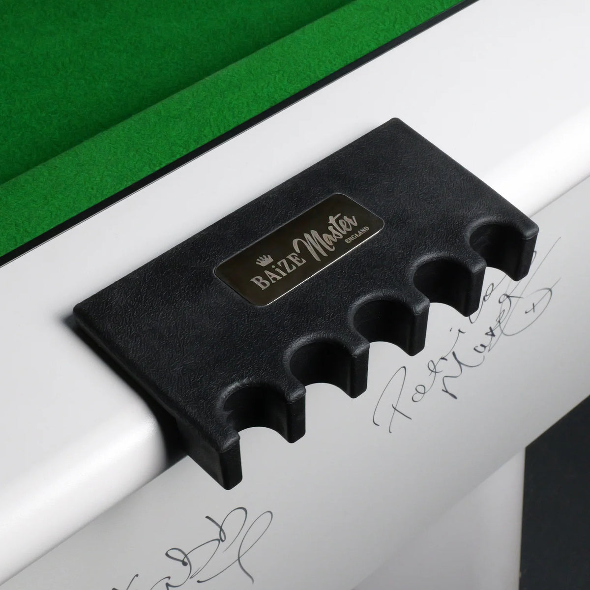 Baize Master Weighted Rubber Cue Holder – Attaches to Edge of Table - For 4 or 5 Cues
