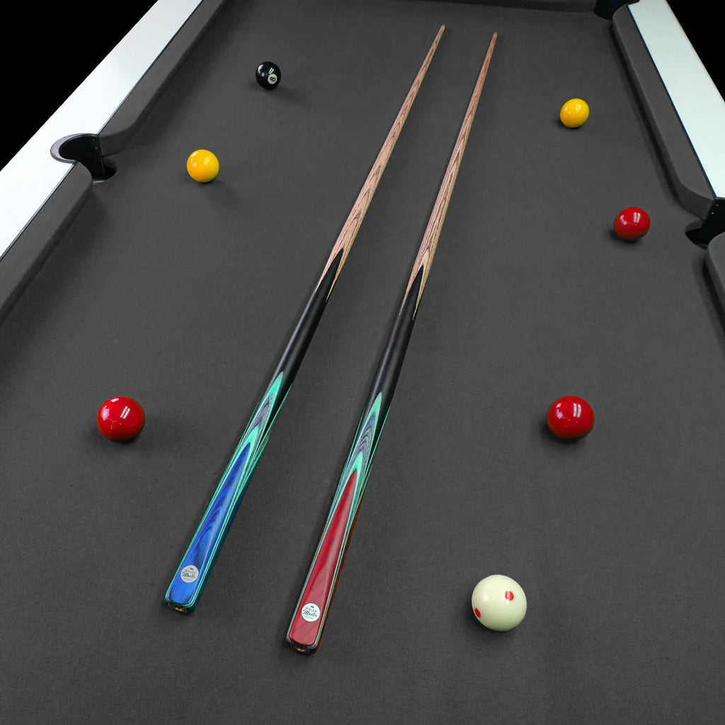 Baize Master Admiral 1 Piece English Pool Cue with 8.5mm Blue Pressed Tip