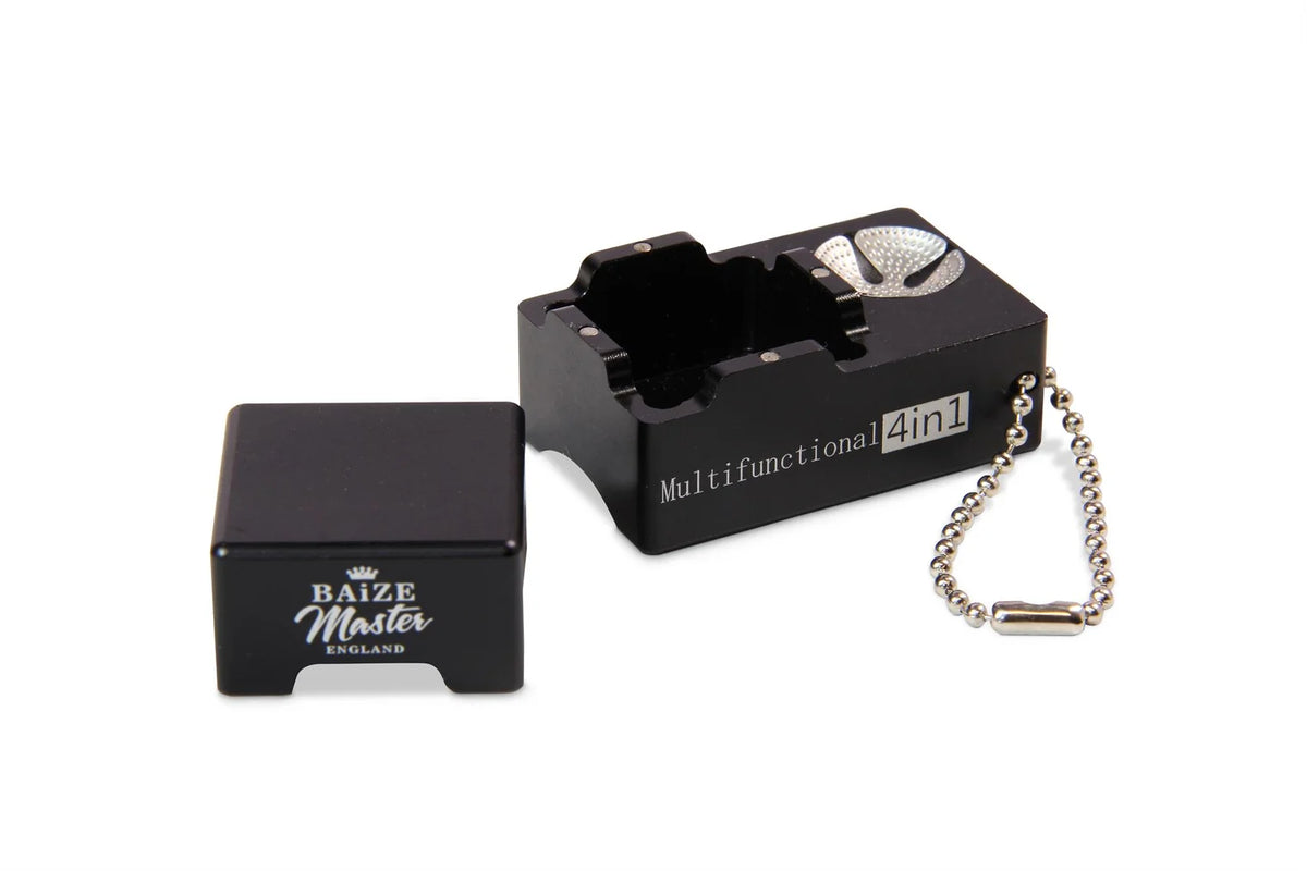 Baize Master Black 4 in 1 Metal Chalk Box & Tip Tool