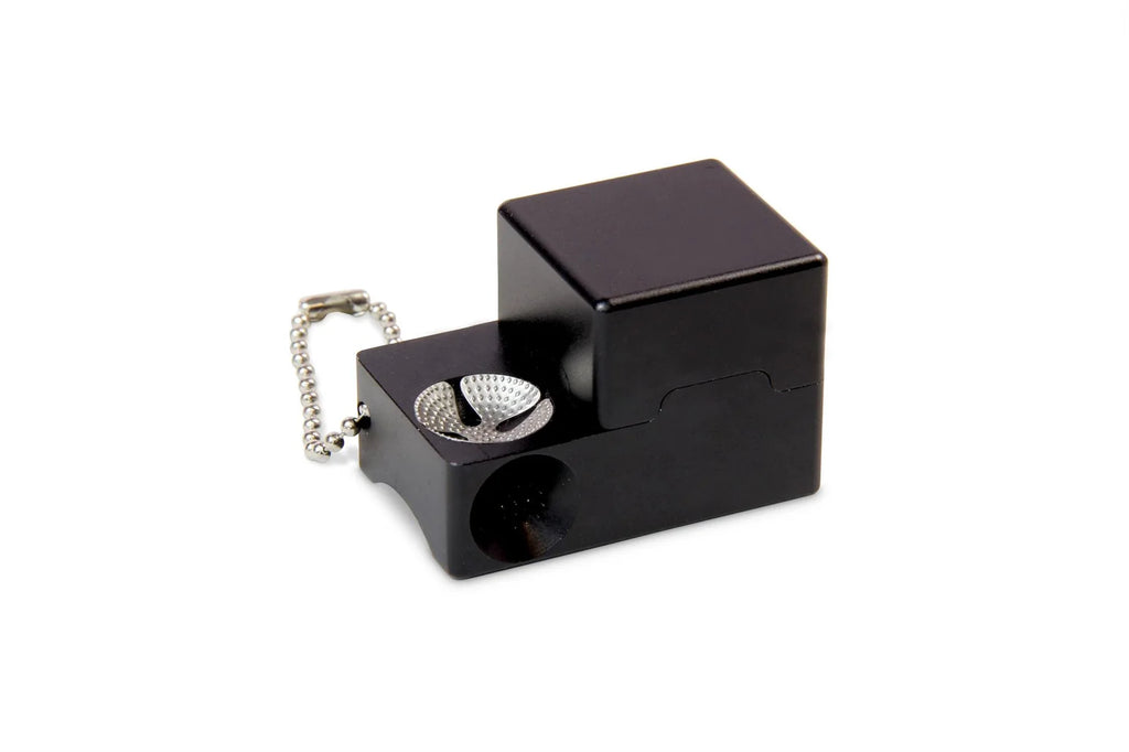 Baize Master Black 4 in 1 Metal Chalk Box & Tip Tool